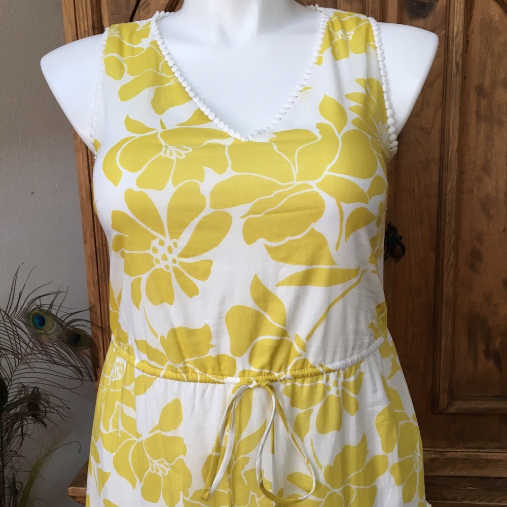 Roz & Ali | Yellow & White Beautiful Dress - Picture 3 of 6
